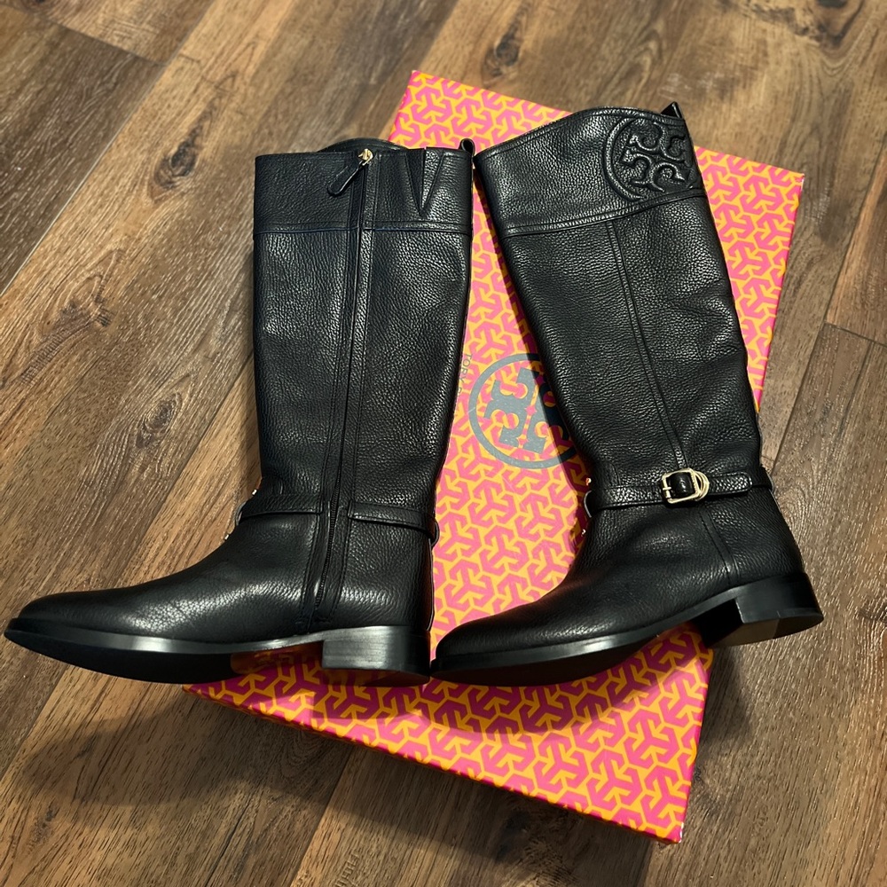 New with box Tory Burch Marlene Riding Boot